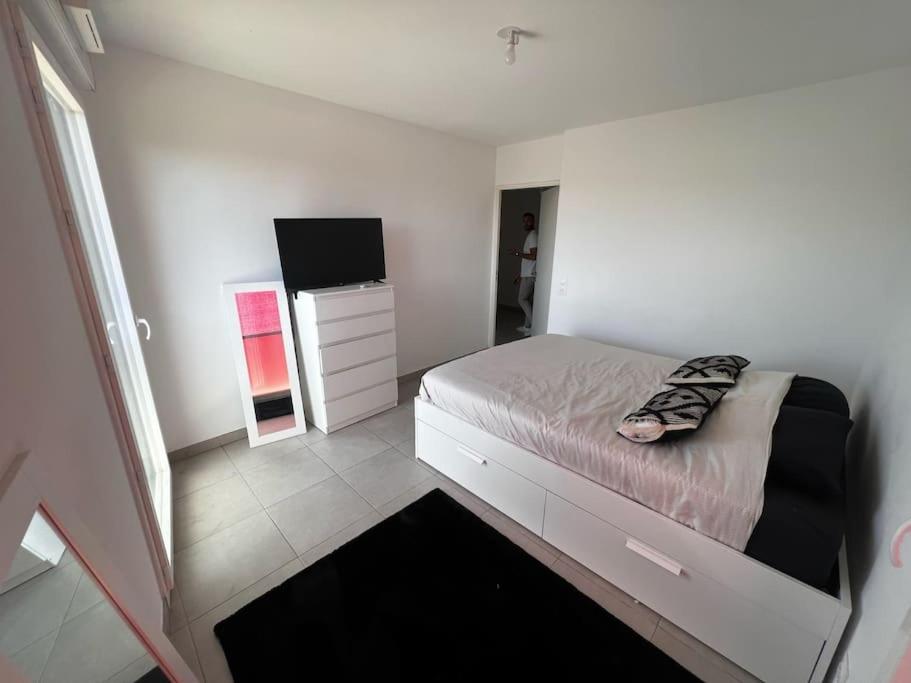 Ferienwohnung T3 Cosy, Neuf Et Ensoleille Marseilles Exterior foto